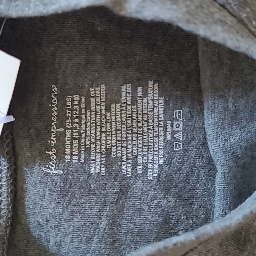 First Impressions Christmas Short Sleve Shirt, Grey, Size 18 months. - Picture 3 of 4